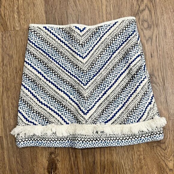Guess Womens Embroidered Skirt Blue White Aztec Fringe Lined Mini Size S - Picture 4 of 7